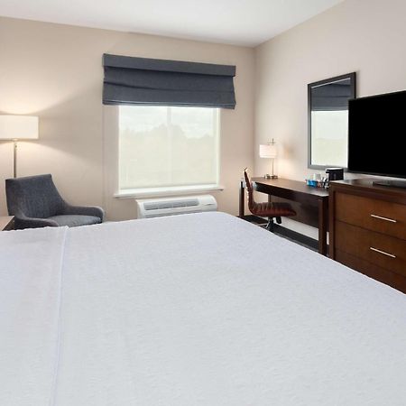 Hampton Inn By Hilton Nashville Airport Century Place Buitenkant foto