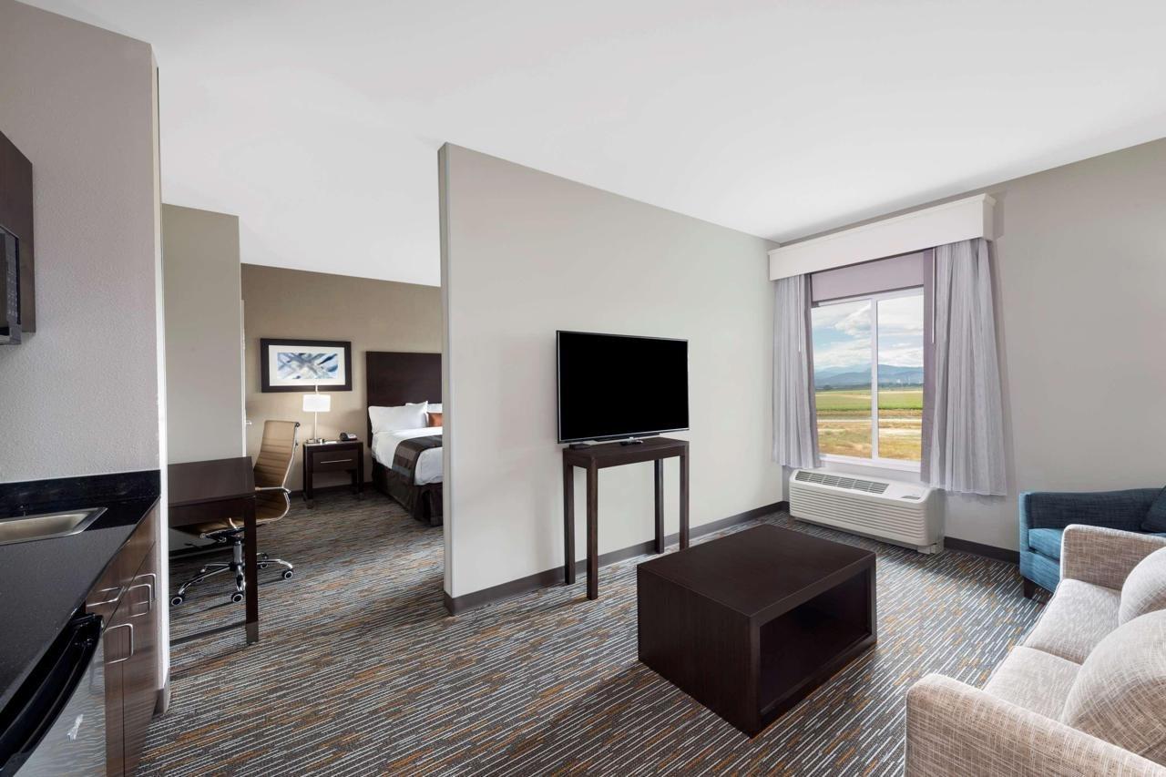 Hampton Inn By Hilton Nashville Airport Century Place Buitenkant foto