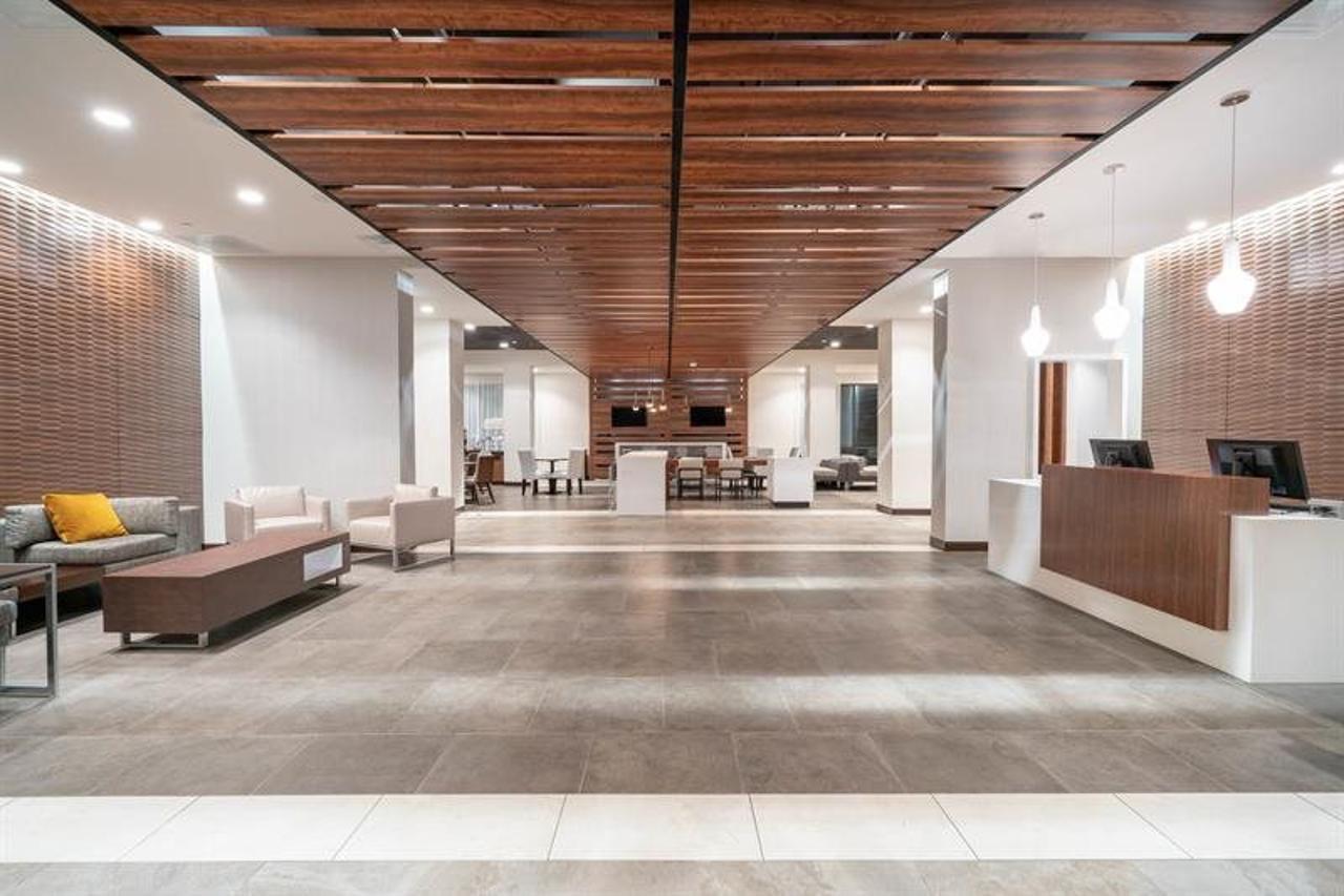 Hampton Inn By Hilton Nashville Airport Century Place Buitenkant foto