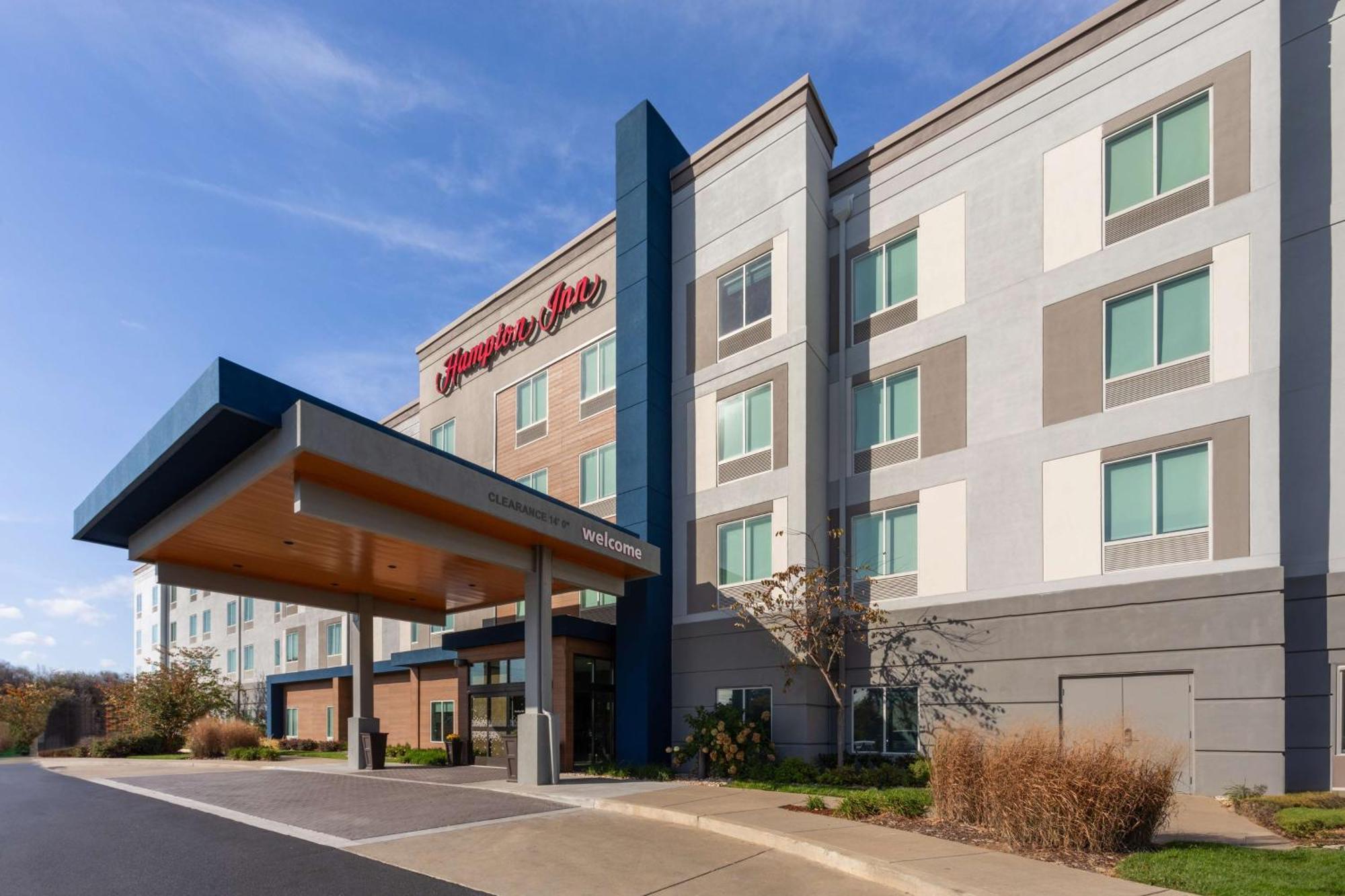 Hampton Inn By Hilton Nashville Airport Century Place Buitenkant foto